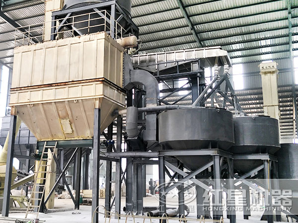 南非螢石磨粉加工現場 南非螢石磨粉加工現場