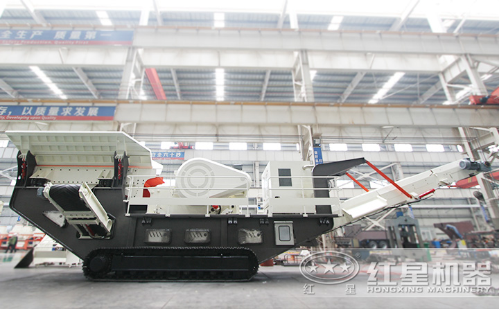 履帶移動建筑垃圾破碎機油電兩用，減少投入