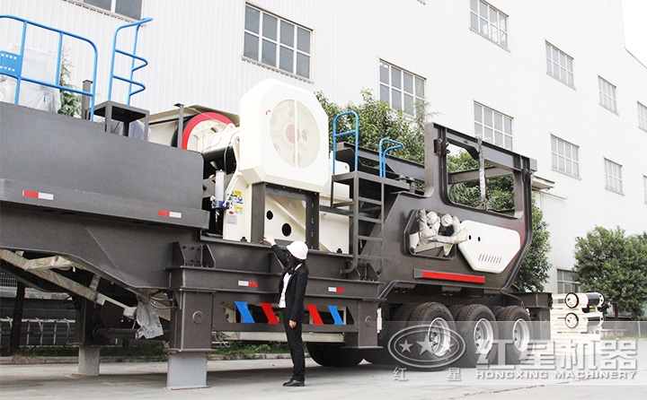 鄂破移動(dòng)破碎站產(chǎn)量85-275t/h,給料+粗碎+傳輸