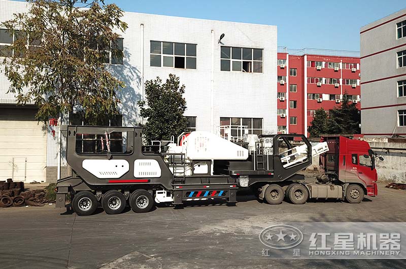 移動制砂機設備陸續發貨中 移動制砂機設備陸續發貨中