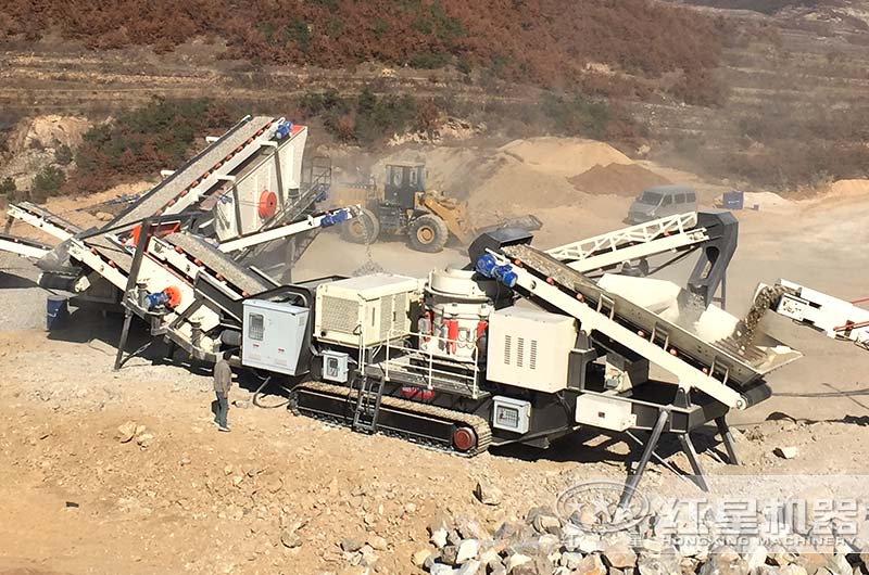 山東客戶大型移動碎石機生產現場圖 山東客戶大型移動碎石機生產現場圖