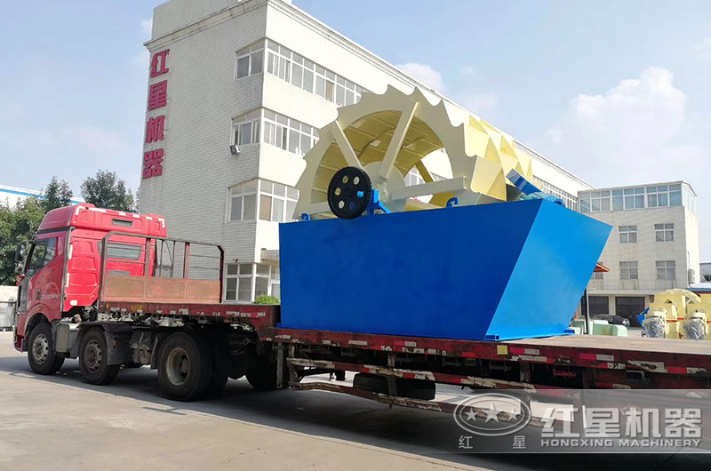 每小時(shí)產(chǎn)50噸輪式洗砂機(jī)設(shè)備發(fā)貨 每小時(shí)產(chǎn)50噸輪式洗砂機(jī)設(shè)備發(fā)貨