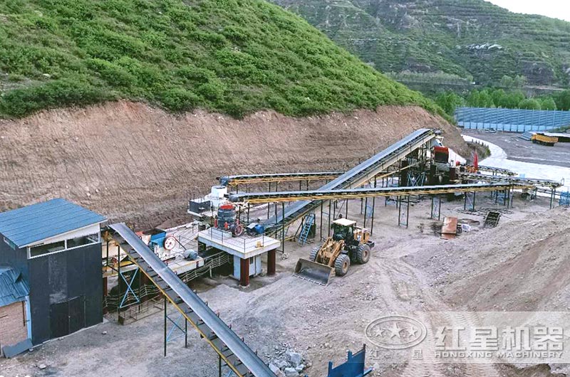 工業破碎機現場 工業破碎機現場