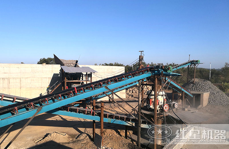 礦石開采與加工現(xiàn)場 礦石開采與加工現(xiàn)場