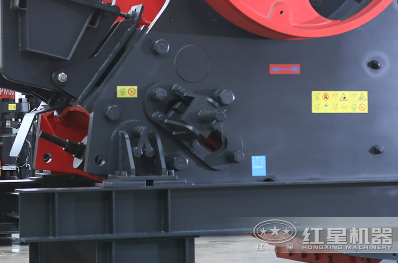 鄂式破碎機楔塊調節 鄂式破碎機楔塊調節