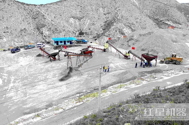 河南一砂石廠碎石加工客戶現(xiàn)場(chǎng)實(shí)拍 河南一砂石廠碎石加工客戶現(xiàn)場(chǎng)實(shí)拍